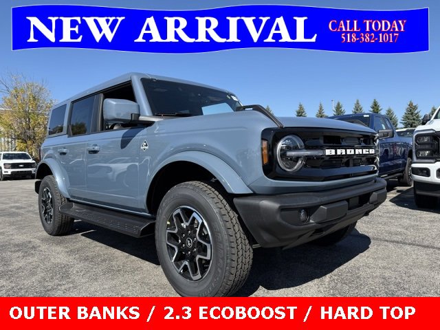 New 2025 Ford Bronco Outer Banks