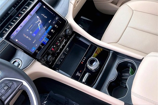 Certified 2024 Jeep Grand Cherokee Limited w/ Luxury Tech Group II image 17