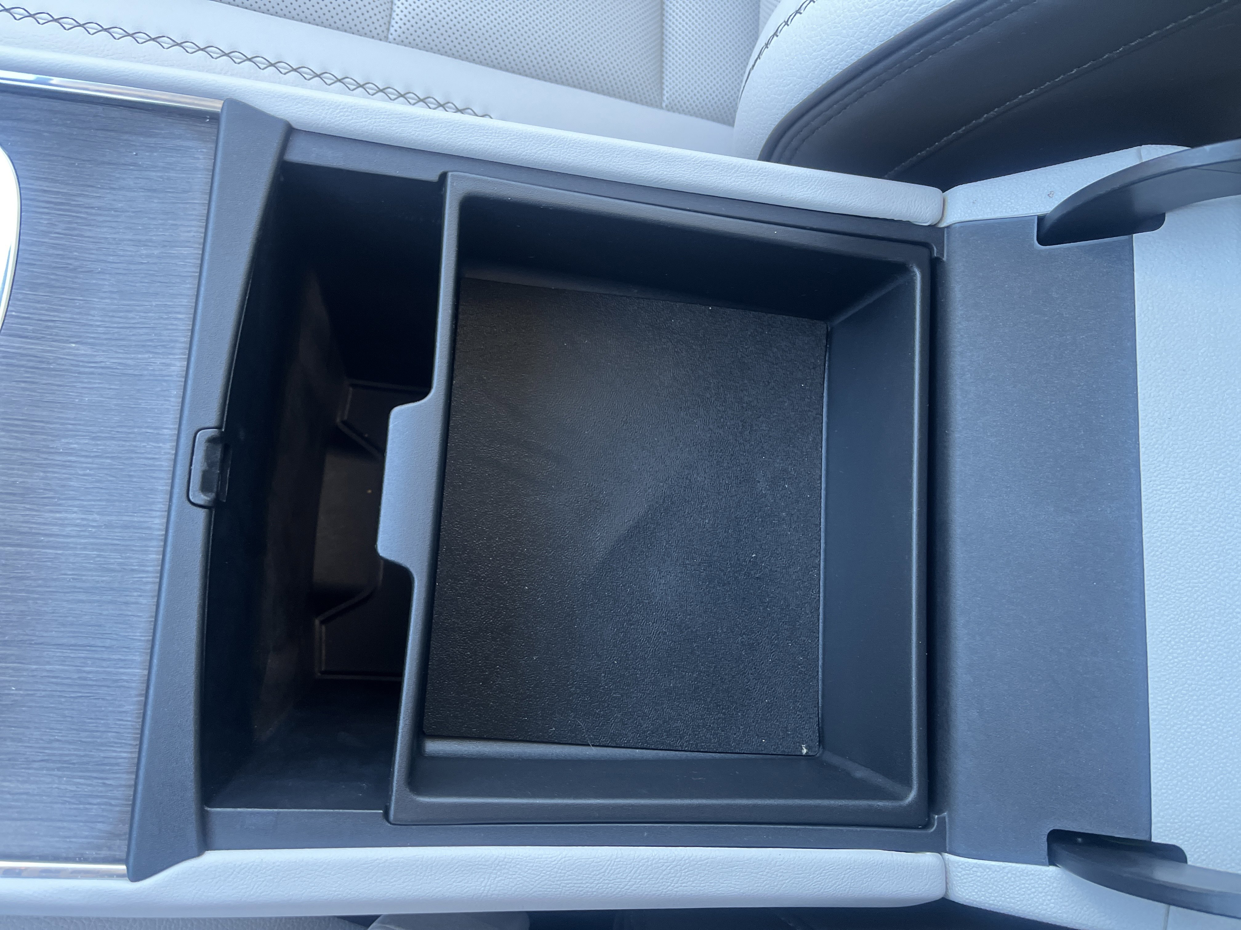 Used 2025 GMC Acadia Denali image 35