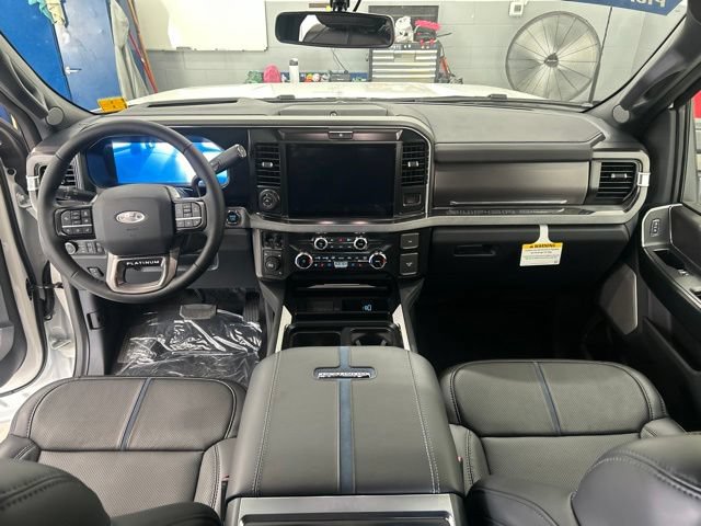 New 2026 Ford F450 Platinum w/ Camper Package AWD/4WD image 12