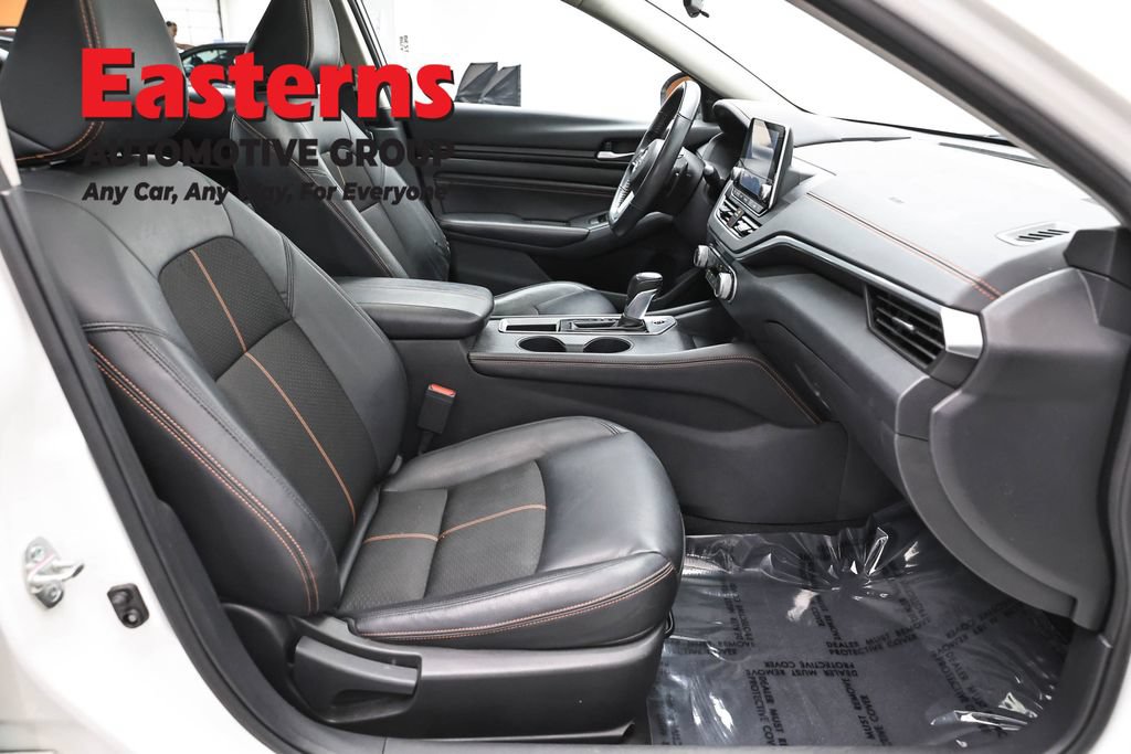 Used 2022 Nissan Altima 2.0 SR FWD image 24