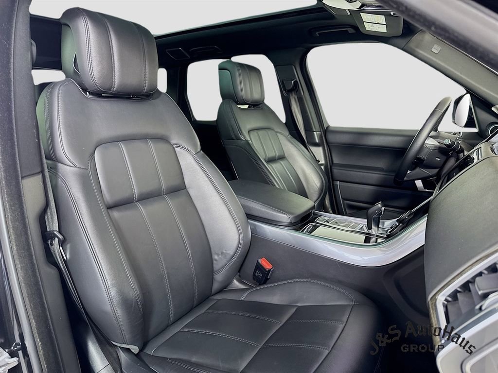 Used 2019 Land Rover Range Rover Sport SE AWD/4WD image 35