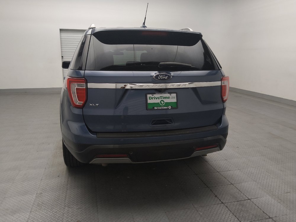 Used 2019 Ford Explorer XLT w/ Equipment Group 202A FWD image 6