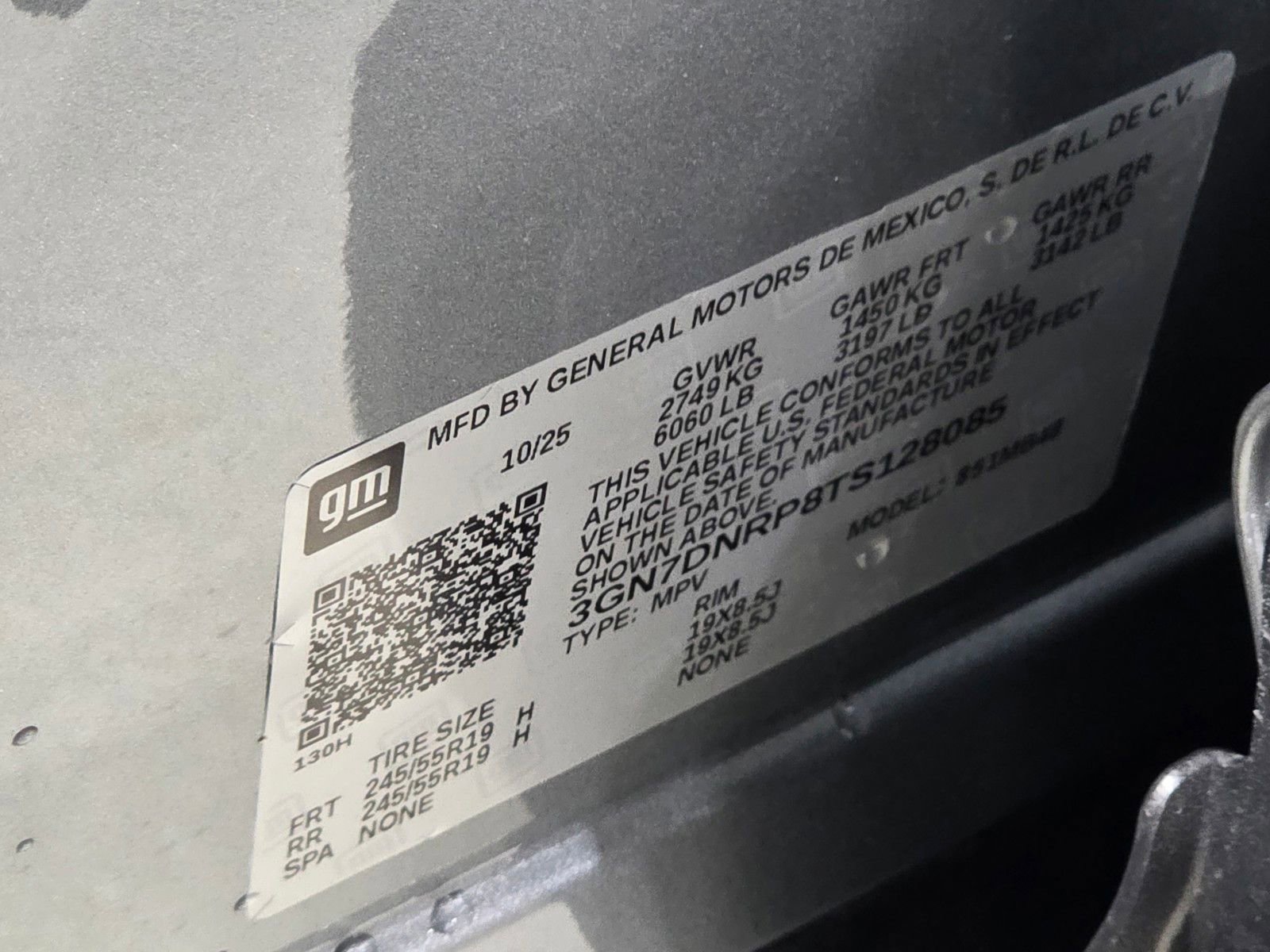 New 2026 Chevrolet Equinox EV LT image 34