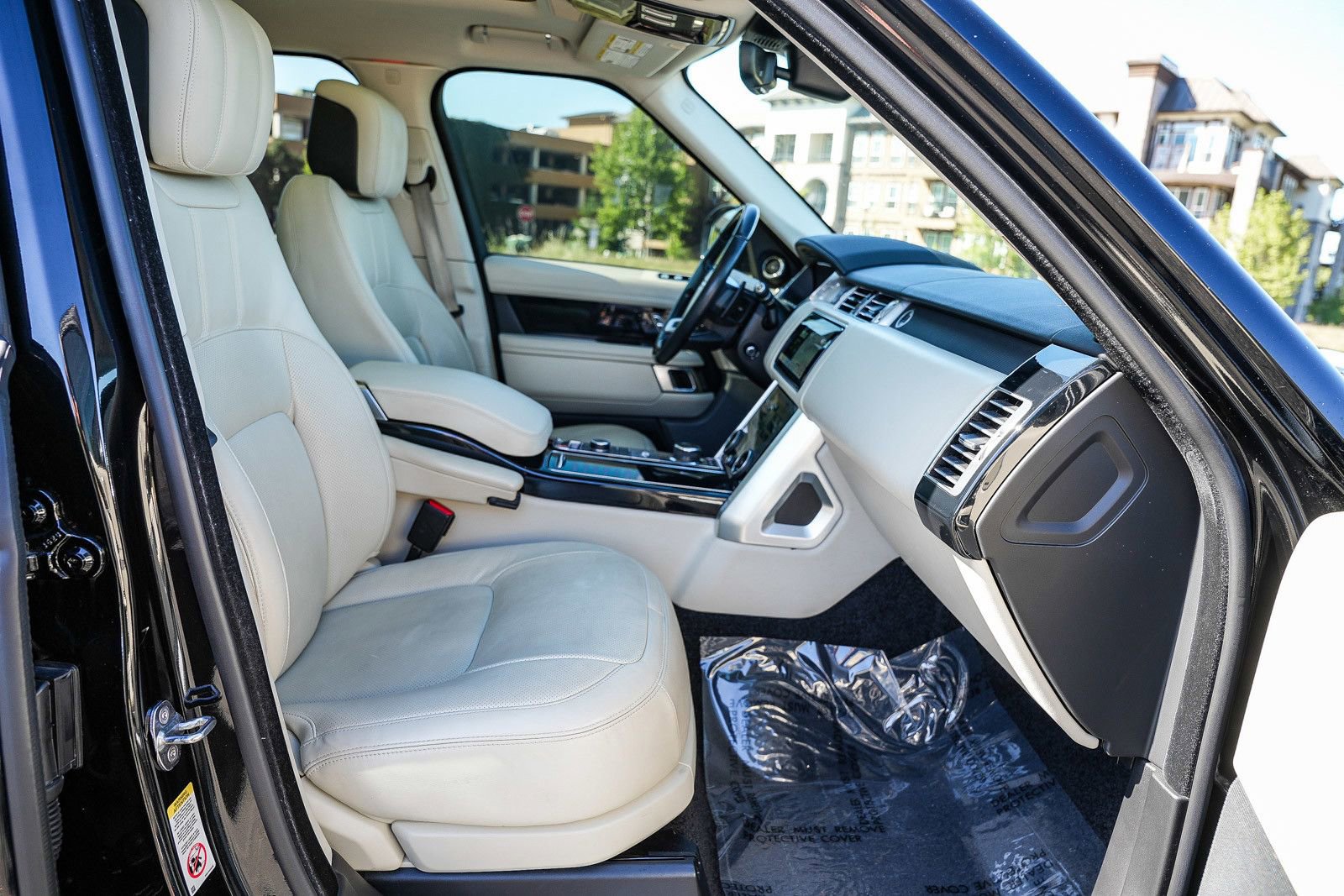 Used 2021 Land Rover Range Rover Westminster Edition AWD/4WD image 16