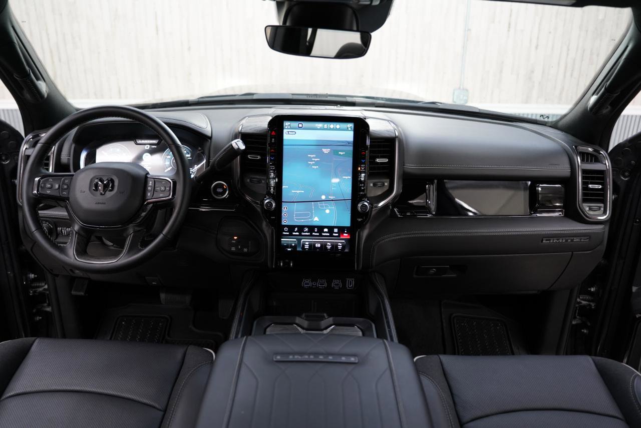 Used 2025 RAM 2500 Limited image 17