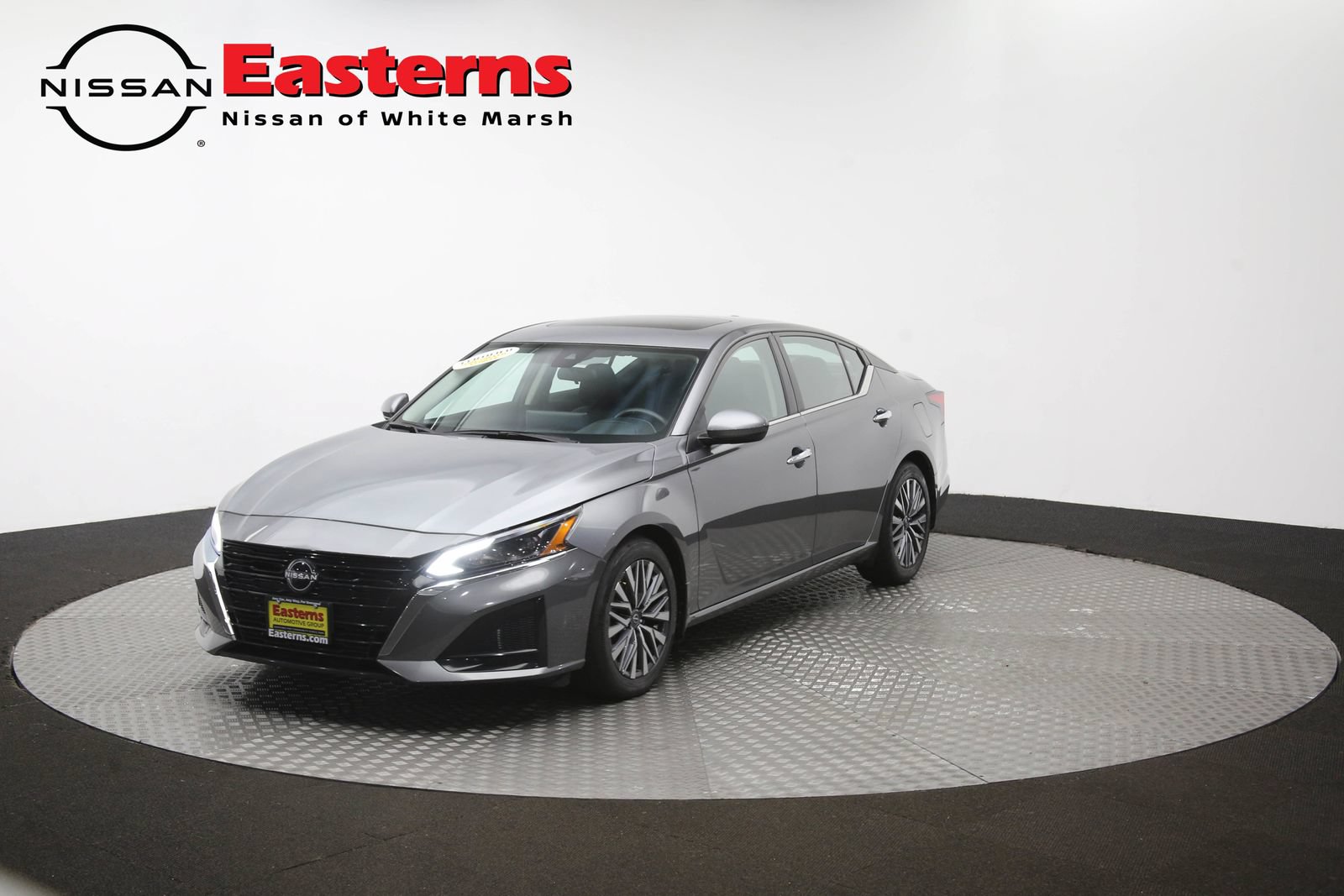 Used 2023 Nissan Altima 2.5 SV w/ SV Premium Package FWD image 55