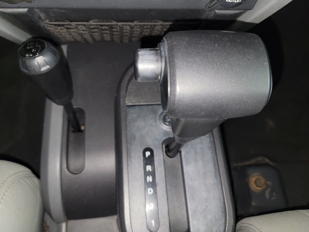 Used 2010 Jeep Wrangler Unlimited Sport AWD/4WD image 18