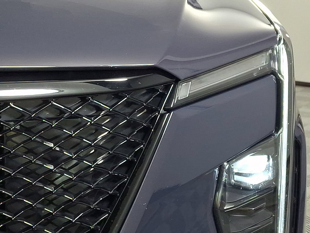 Certified 2024 Cadillac XT4 Sport w/ Cold Weather Package AWD/4WD image 12
