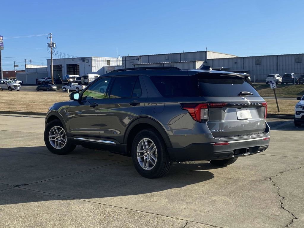New 2025 Ford Explorer Active image 6