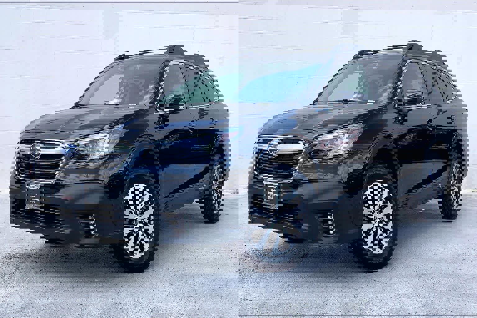 Used 2022 Subaru Outback Premium image 1