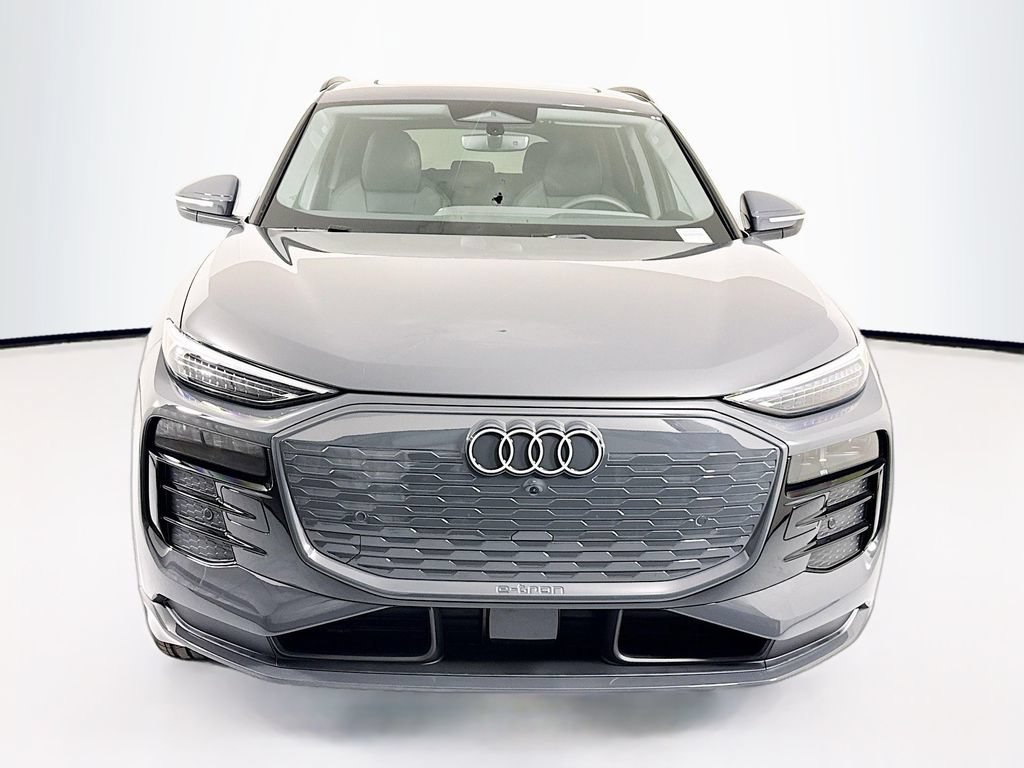 Used 2025 Audi Q6 e-tron Premium Plus AWD/4WD image 3