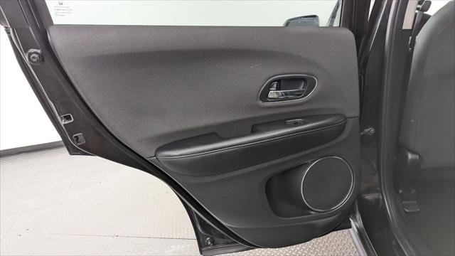 Used 2022 Honda HR-V EX image 16