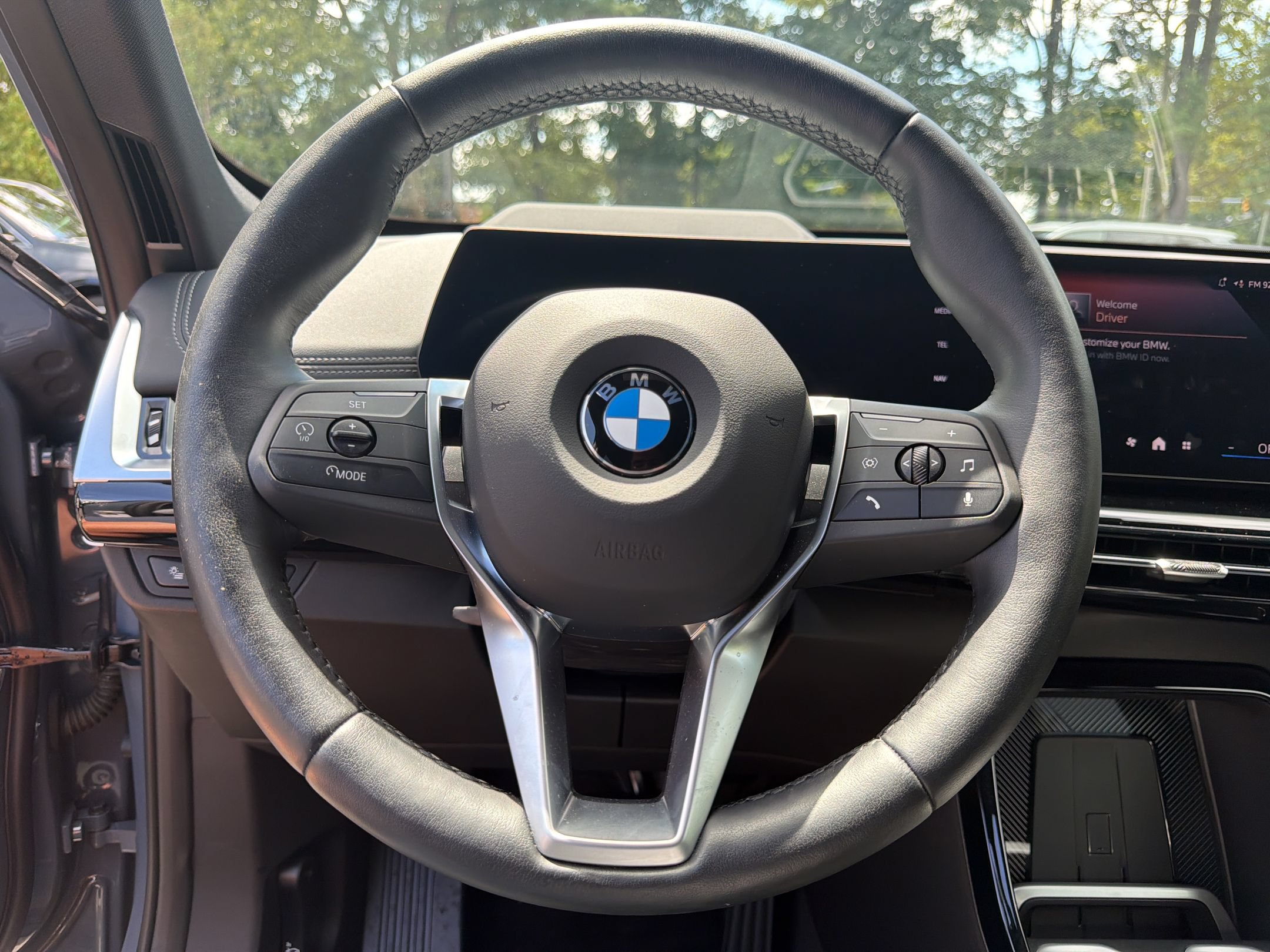 Certified 2025 BMW X2 xDrive28i AWD/4WD image 11