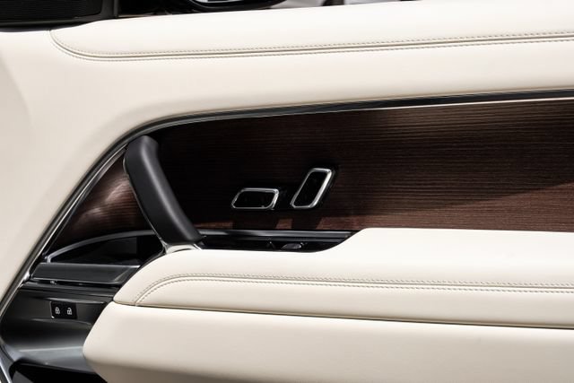 New 2026 Land Rover Range Rover SE AWD/4WD image 57