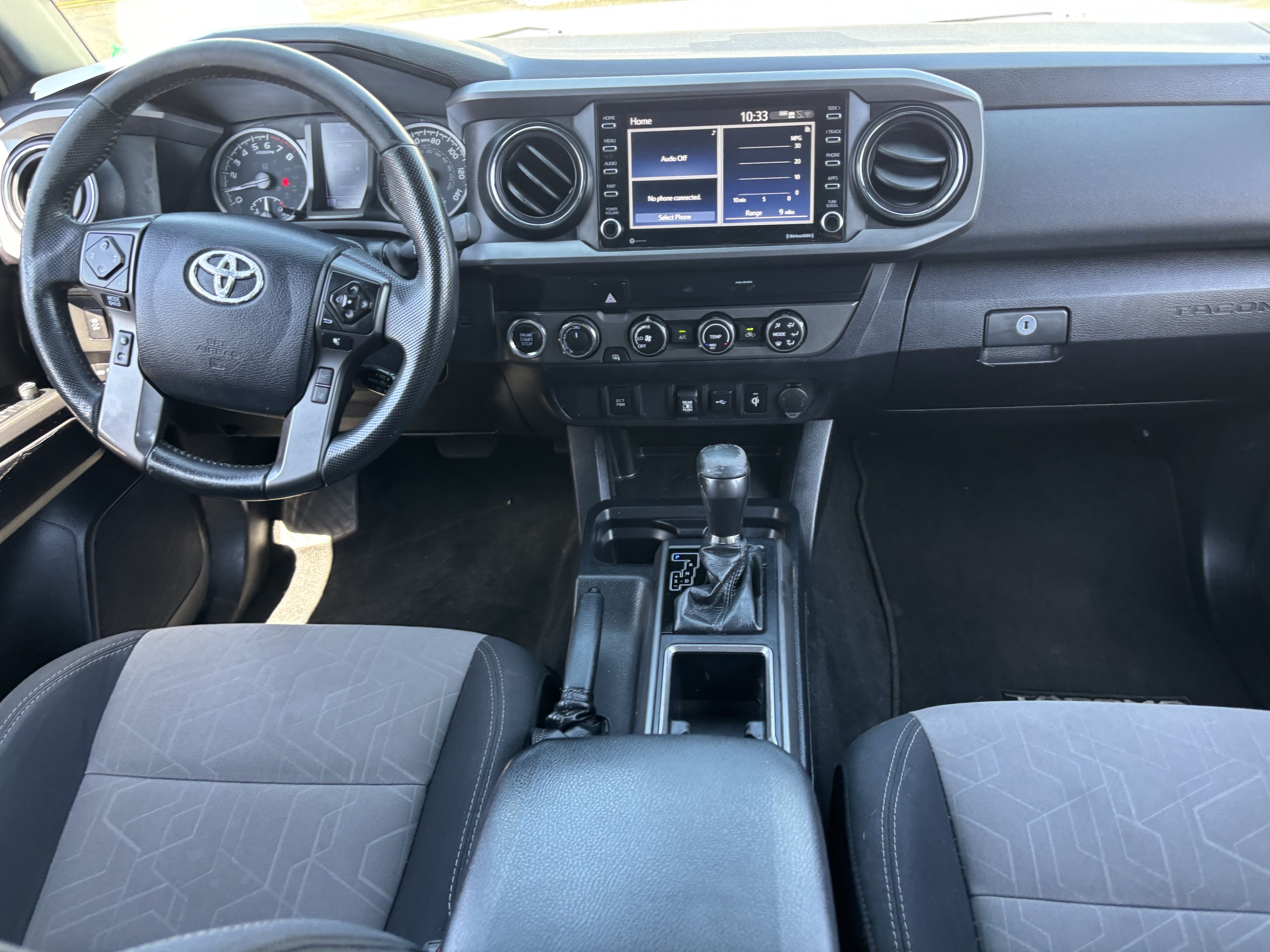 Used 2020 Toyota Tacoma TRD Off-Road AWD/4WD image 13