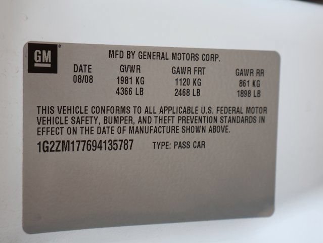 Used 2009 Pontiac G6 GXP w/ Sun And Sound Plus Package FWD image 39