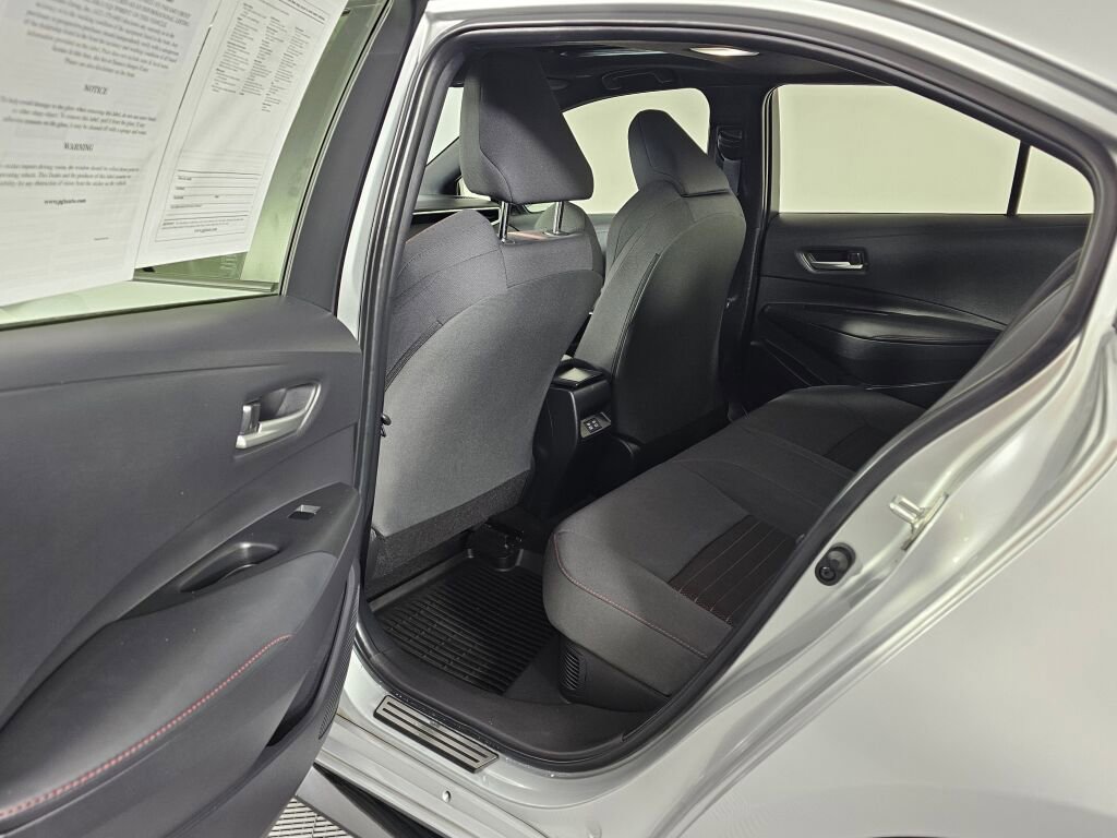 Used 2025 Toyota Corolla SE w/ SE Premium Package image 32