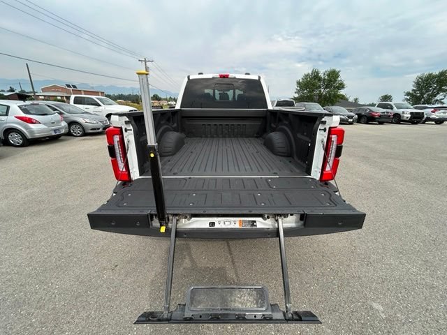 Used 2024 Ford F350 Platinum w/ Tremor Off-Road Package AWD/4WD image 14