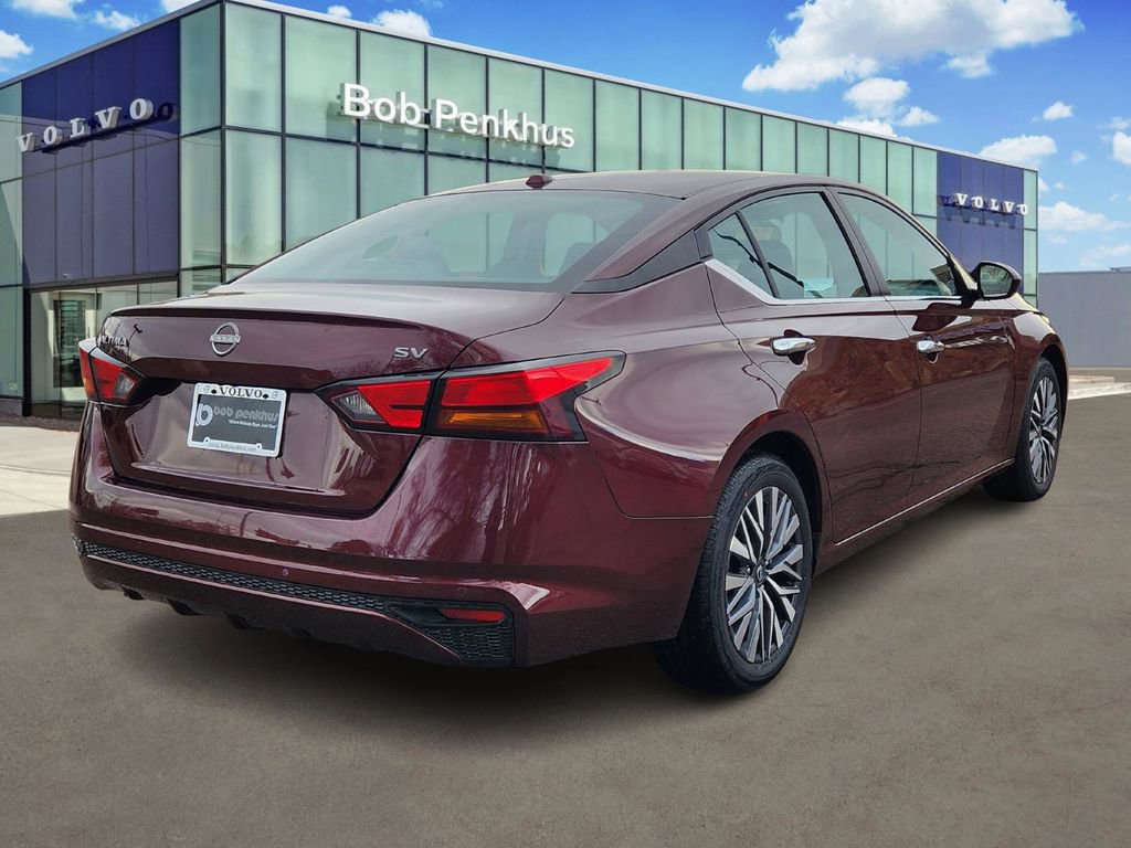 Used 2024 Nissan Altima 2.5 SV image 24