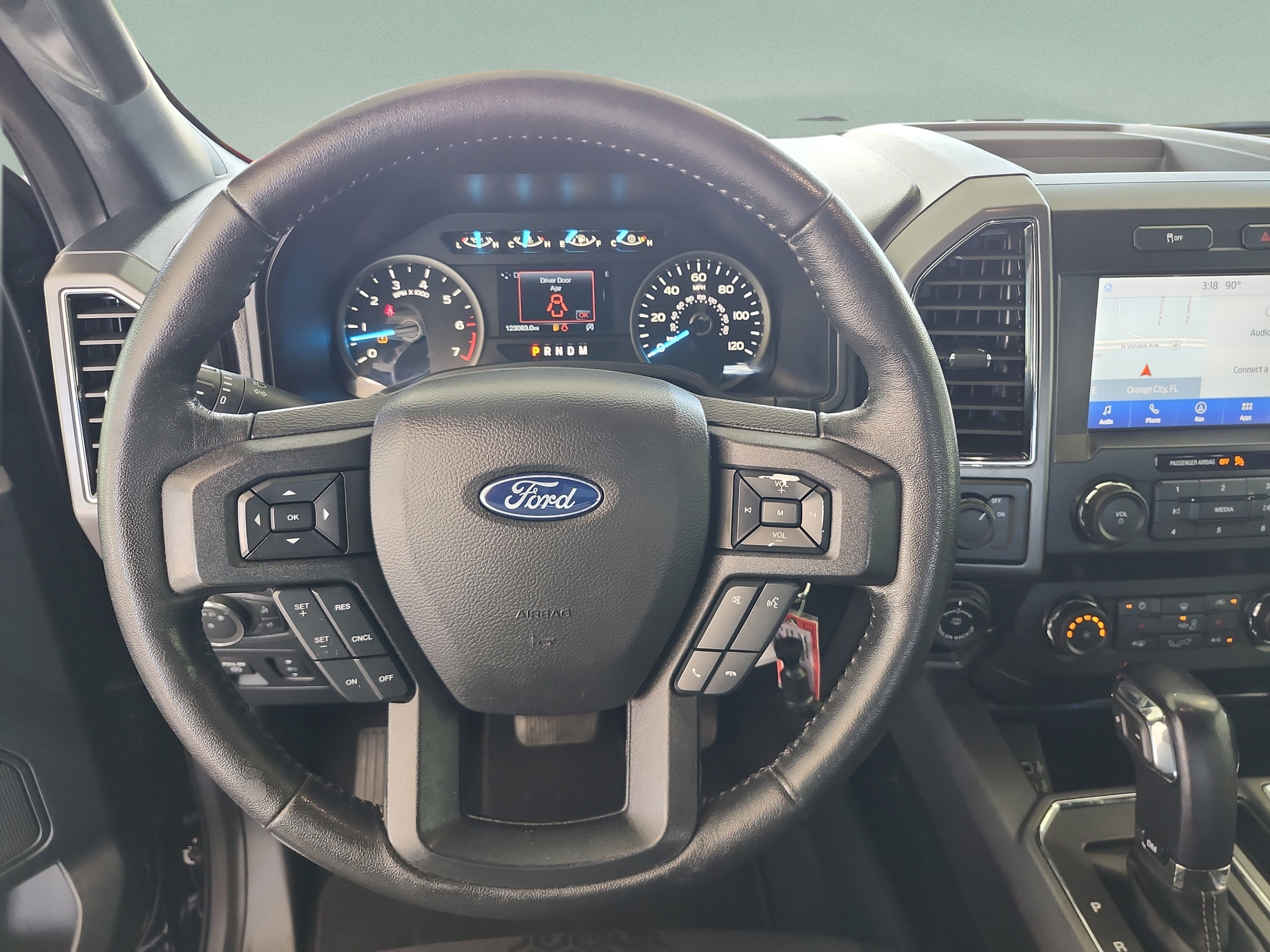 Used 2020 Ford F150 XLT w/ Equipment Group 302A Luxury RWD image 9