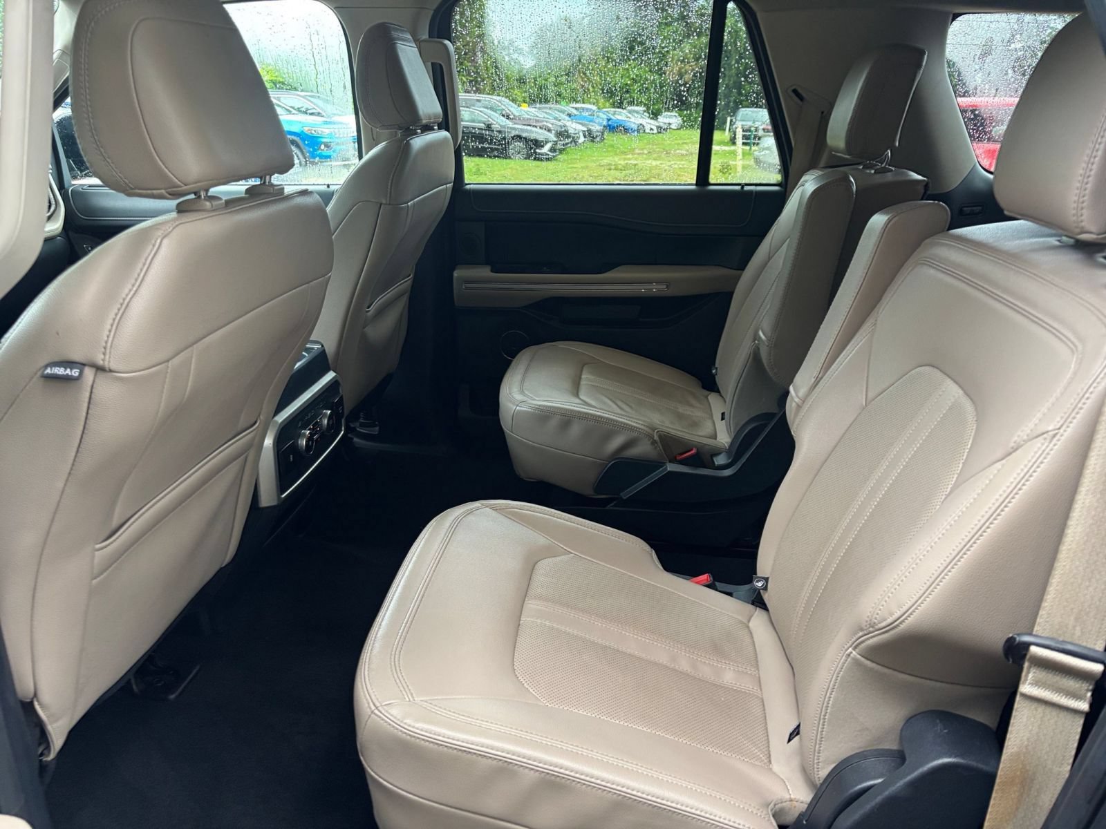Used 2024 Ford Expedition Max Limited AWD/4WD image 28