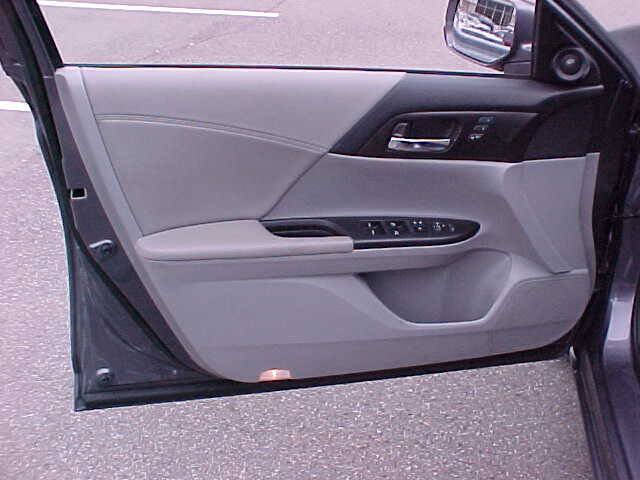 Used 2013 Honda Accord EX-L image 54