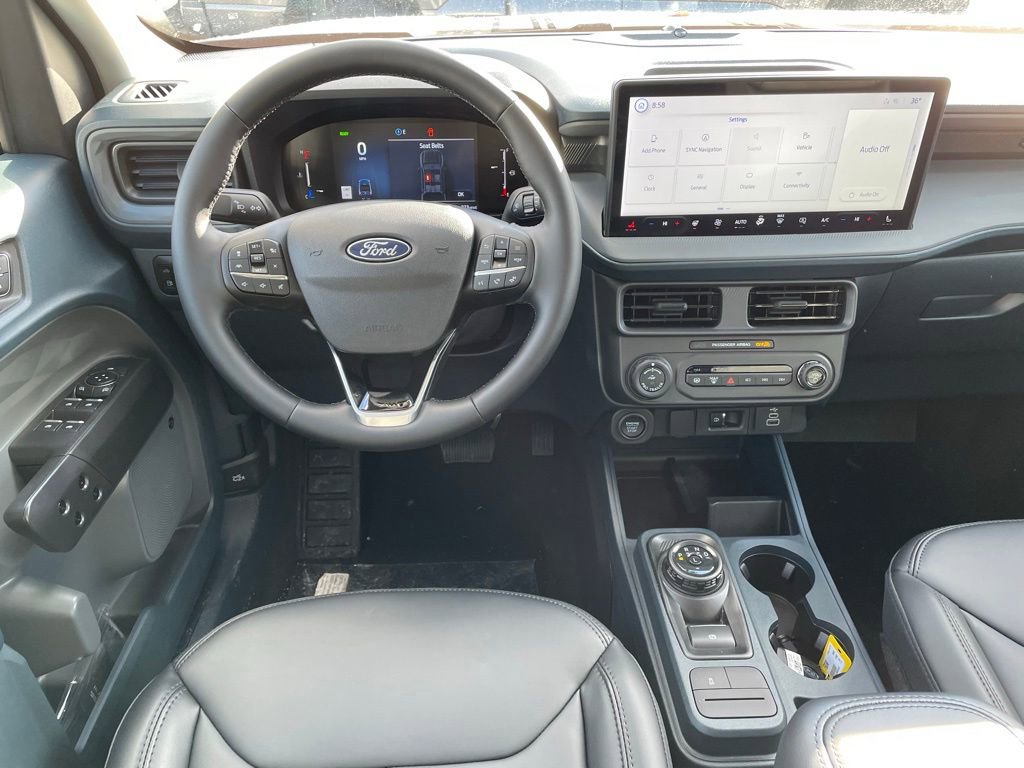 New 2026 Ford Maverick Lariat w/ Black Appearance Package image 7