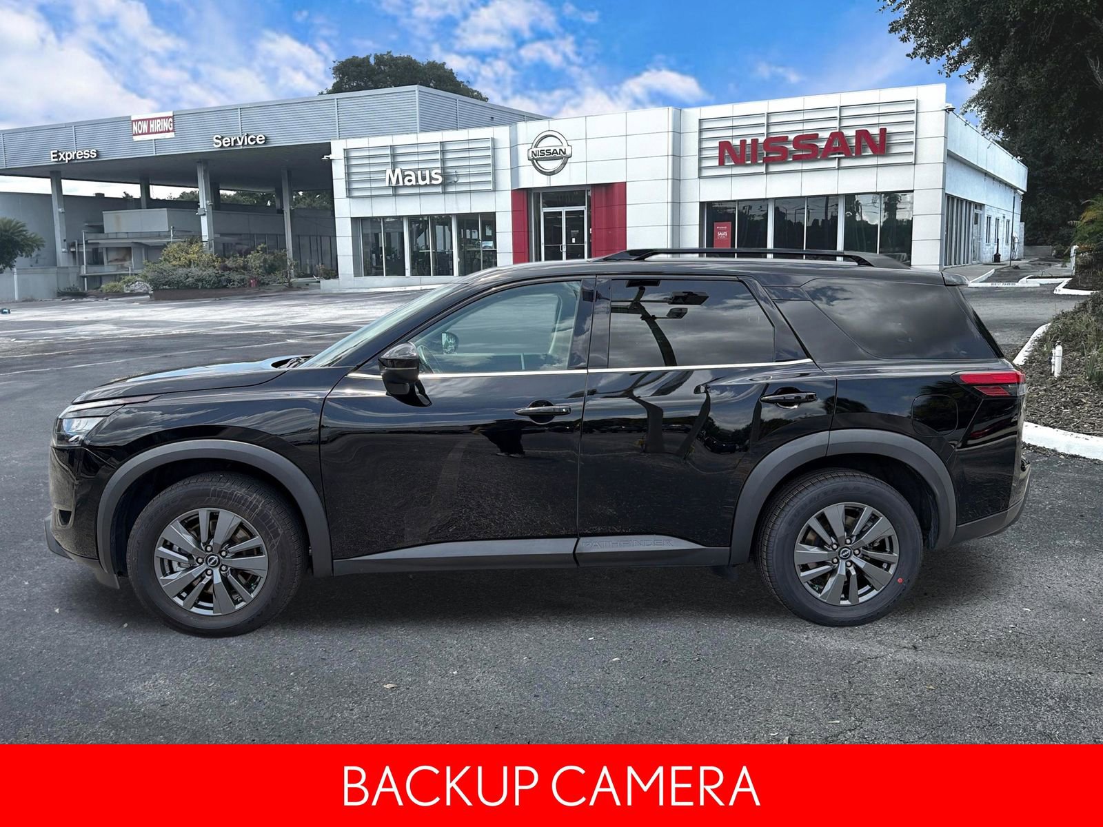 Certified 2024 Nissan Pathfinder SV AWD/4WD image 6