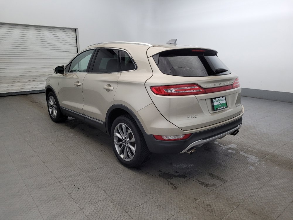 Used 2017 Lincoln MKC Select w/ Select Plus Package AWD/4WD image 5