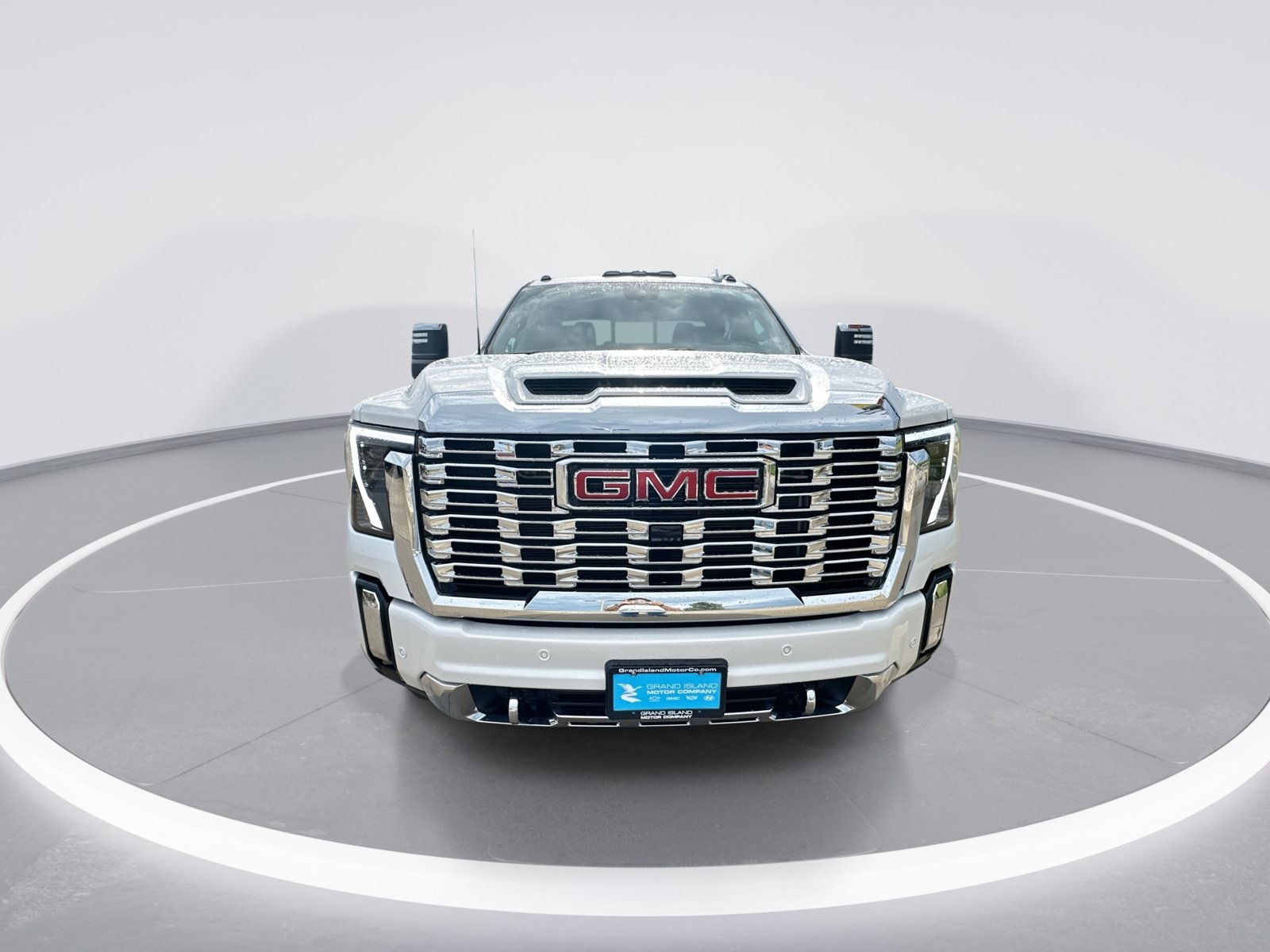 Certified 2024 GMC Sierra 2500 Denali w/ Denali Reserve Package AWD/4WD image 3