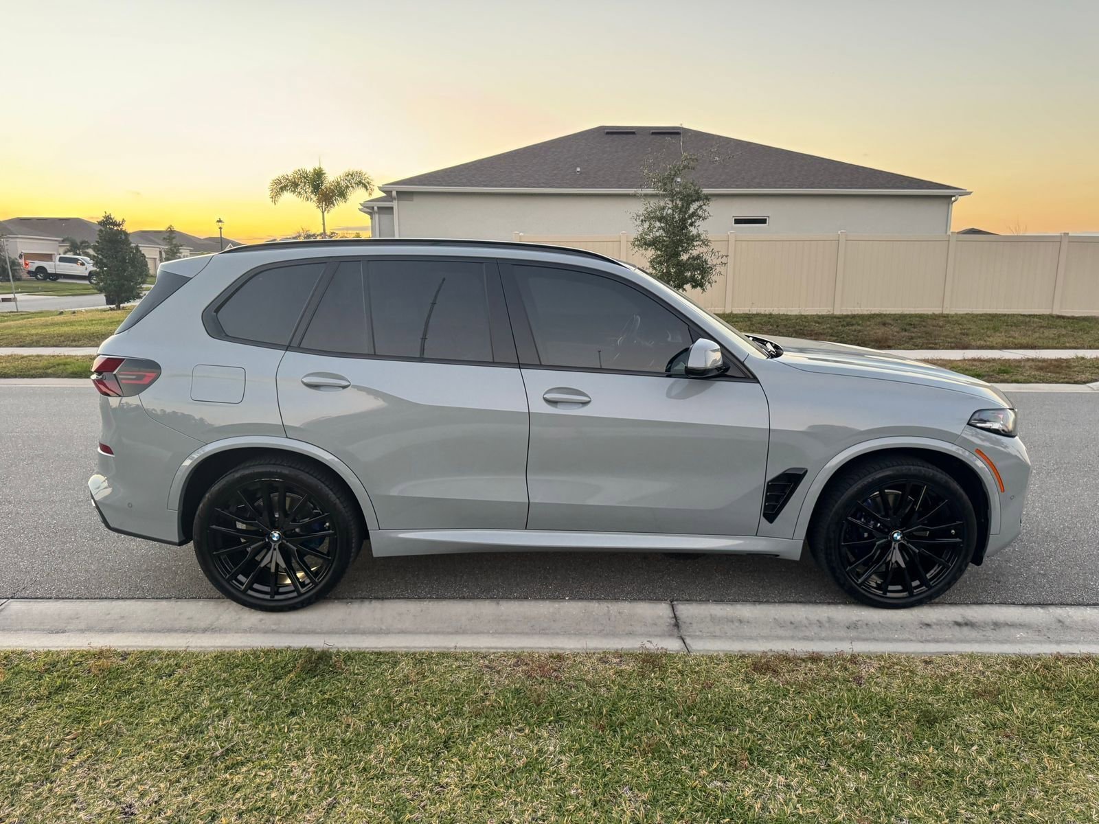 Used 2024 BMW X5 sDrive40i w/ M Sport Package image 10