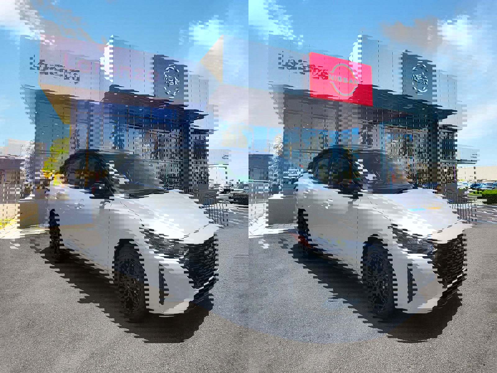 New 2025 Nissan Sentra SR w/ Midnight Edition image 3