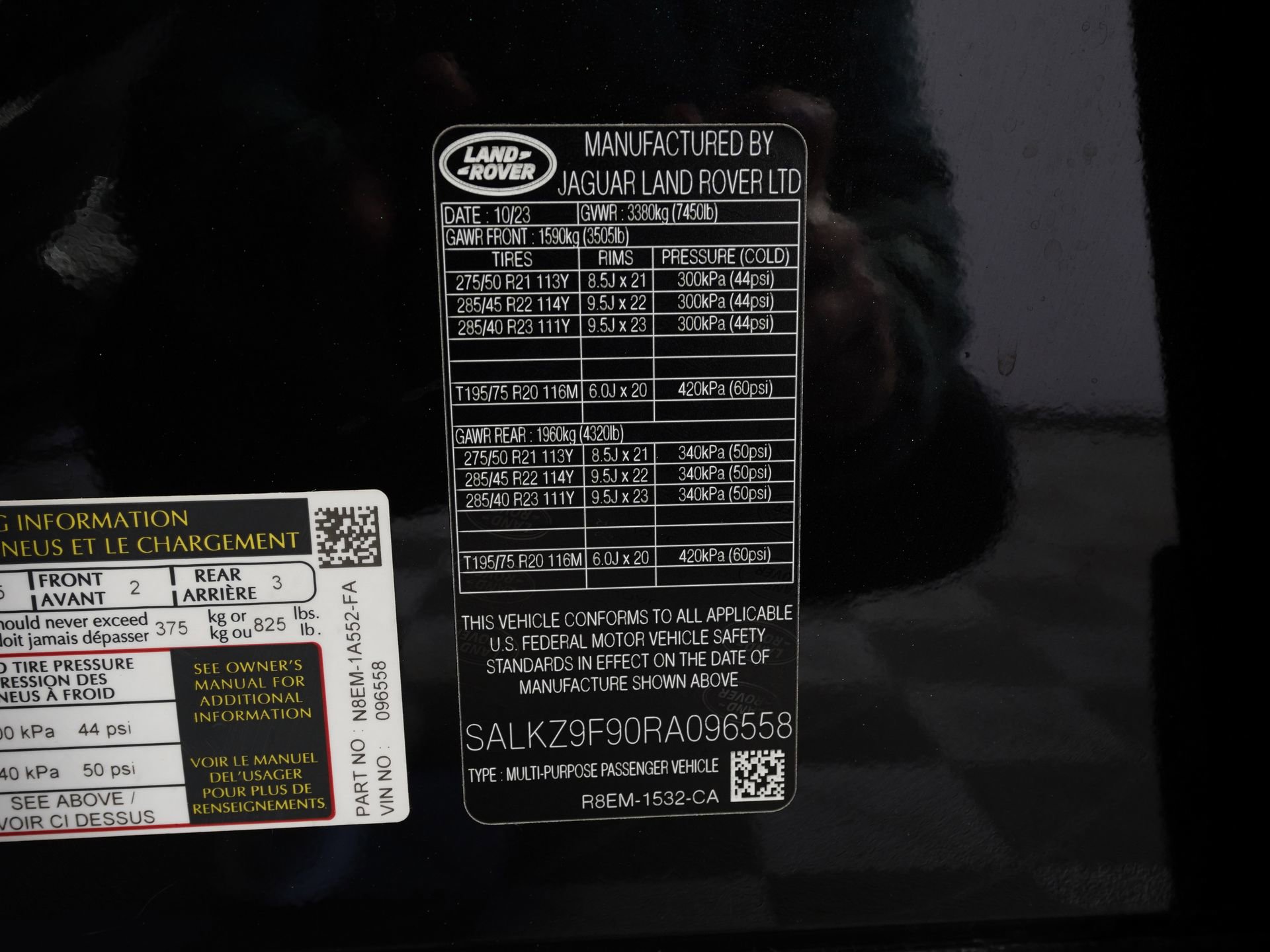 Used 2024 Land Rover Range Rover SV image 34