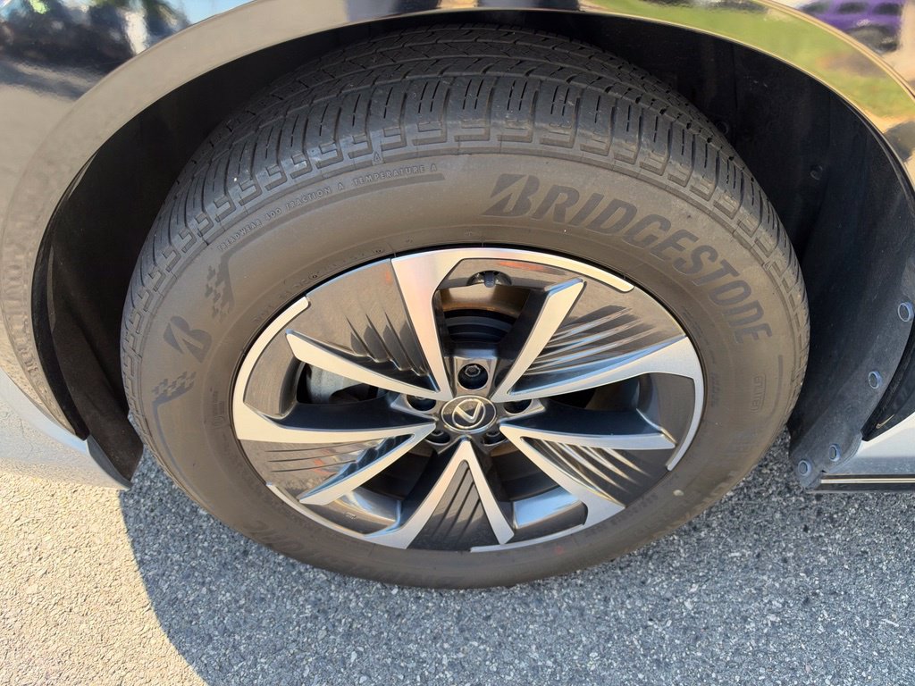 Used 2023 Lexus RZ 450e Premium w/ Technology Package AWD/4WD image 13