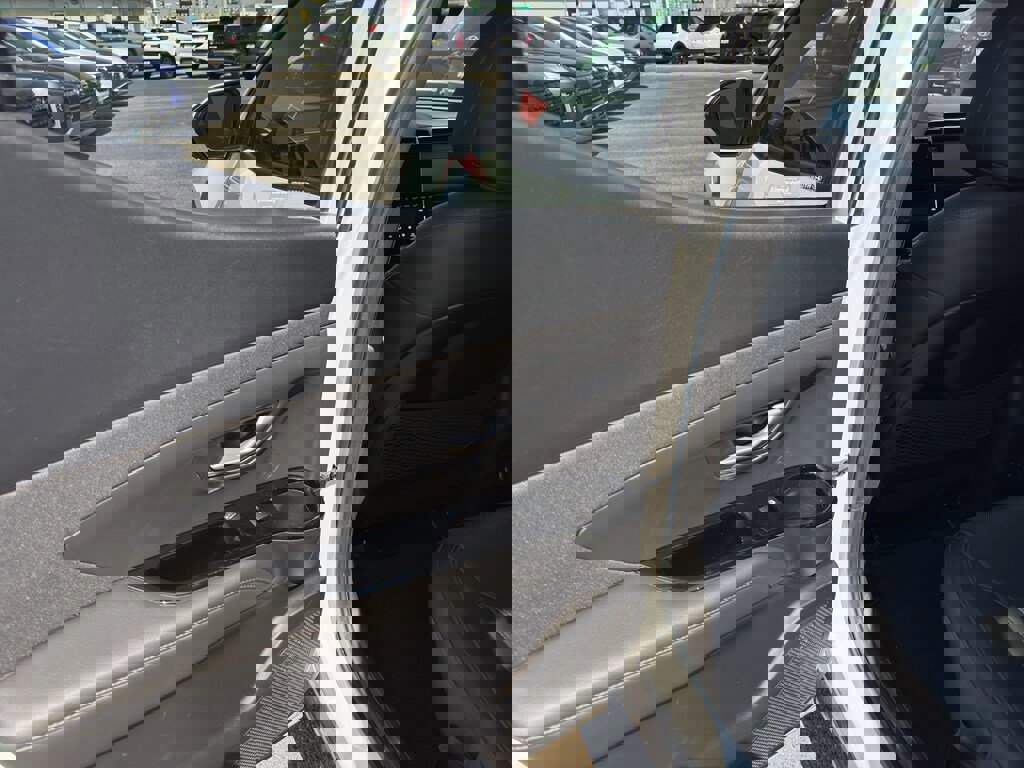 Used 2022 Hyundai Santa Cruz Limited w/ Cargo Package AWD/4WD image 16