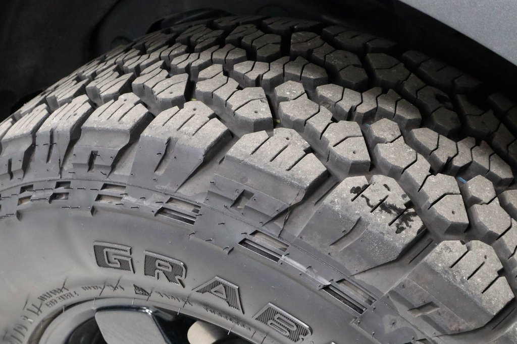 Used 2024 Ford Bronco Black Diamond image 20