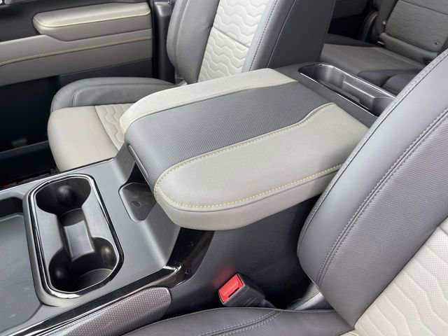 New 2026 Chevrolet Silverado 2500 ZR2 w/ LPO, Dark Essentials Package AWD/4WD image 20