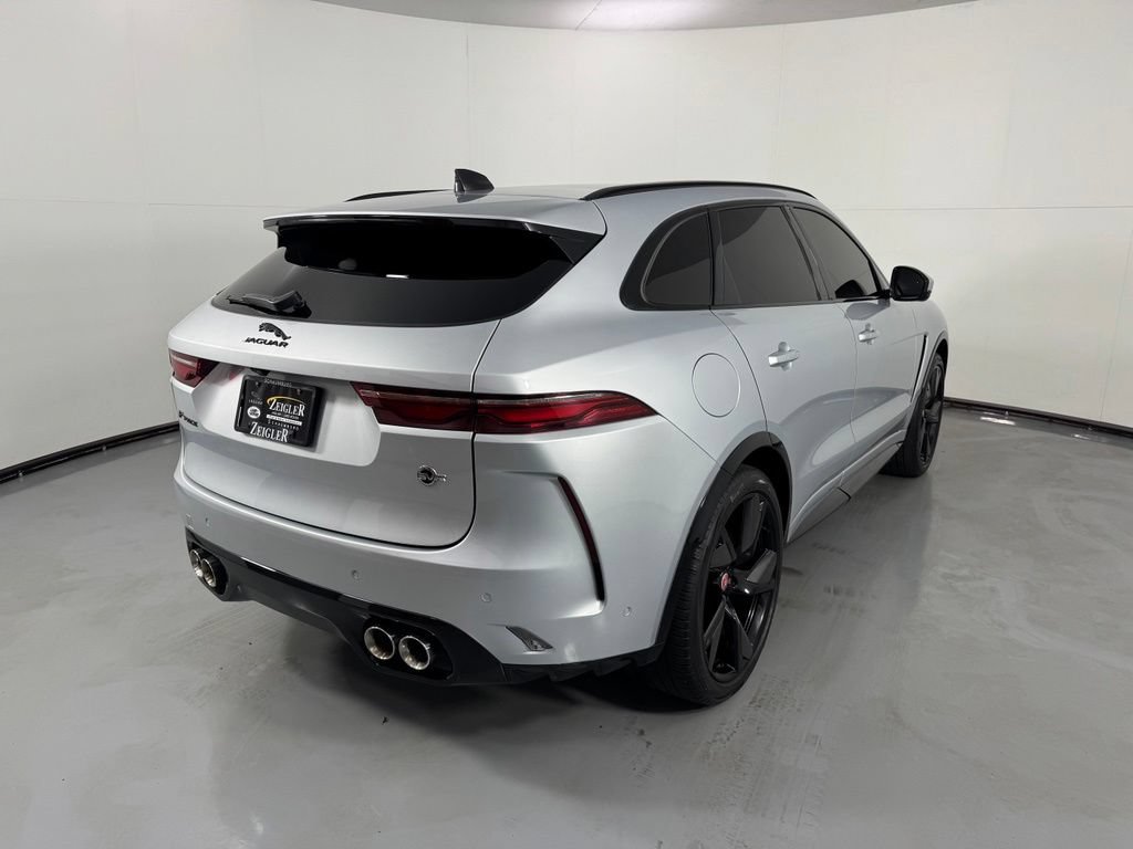 Used 2023 Jaguar F-PACE SVR AWD/4WD image 6