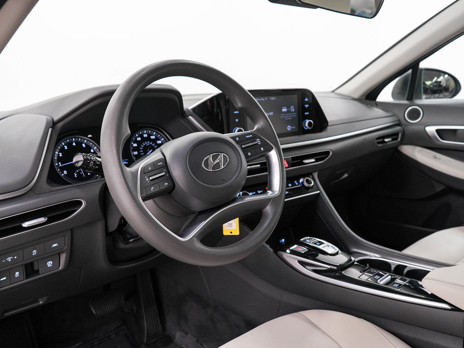 Used 2022 Hyundai Sonata SE w/ Cargo Package FWD image 21