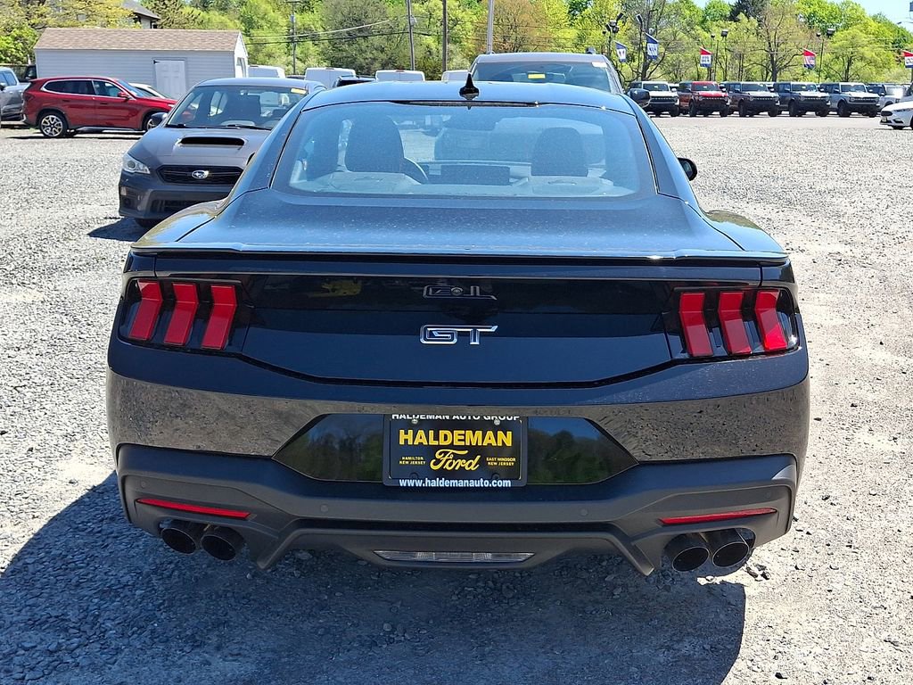 Used 2024 Ford Mustang GT image 7