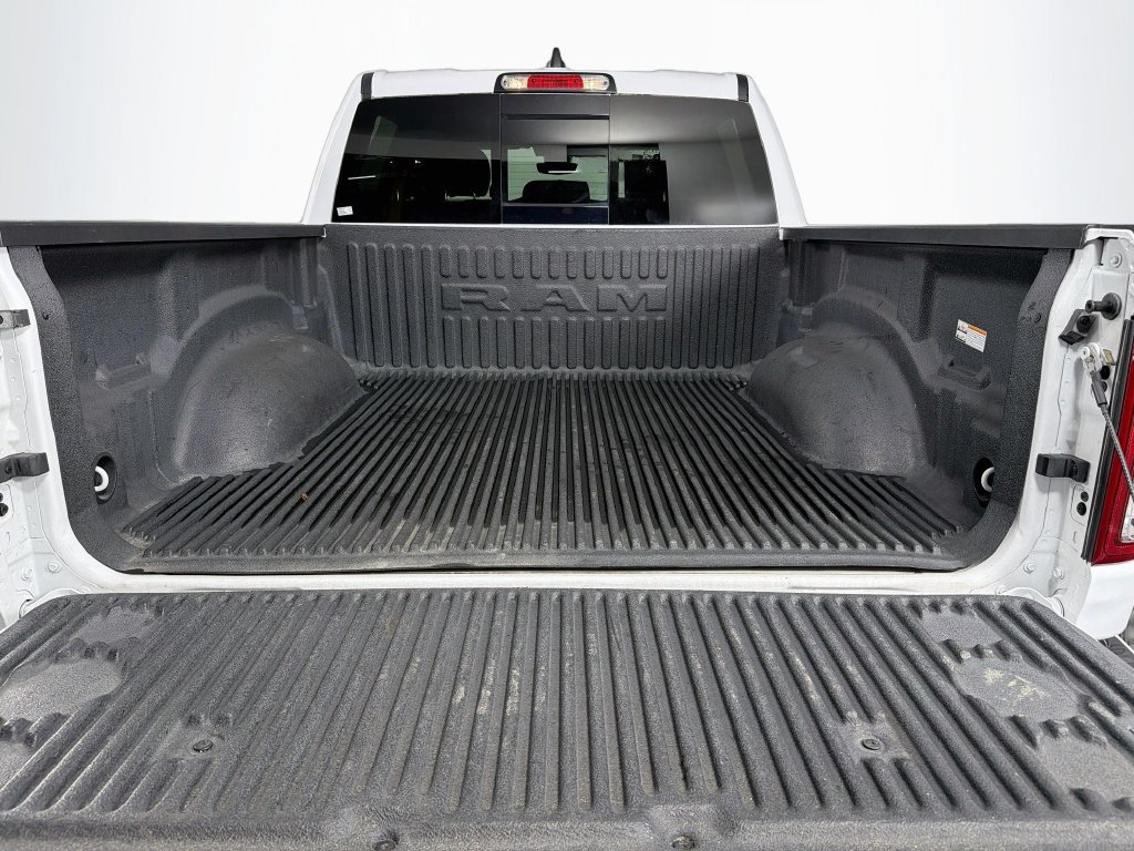 Used 2023 RAM 1500 Big Horn AWD/4WD image 25