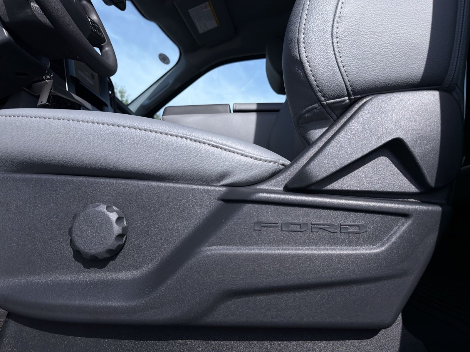 New 2027 Ford F350 XL AWD/4WD image 26