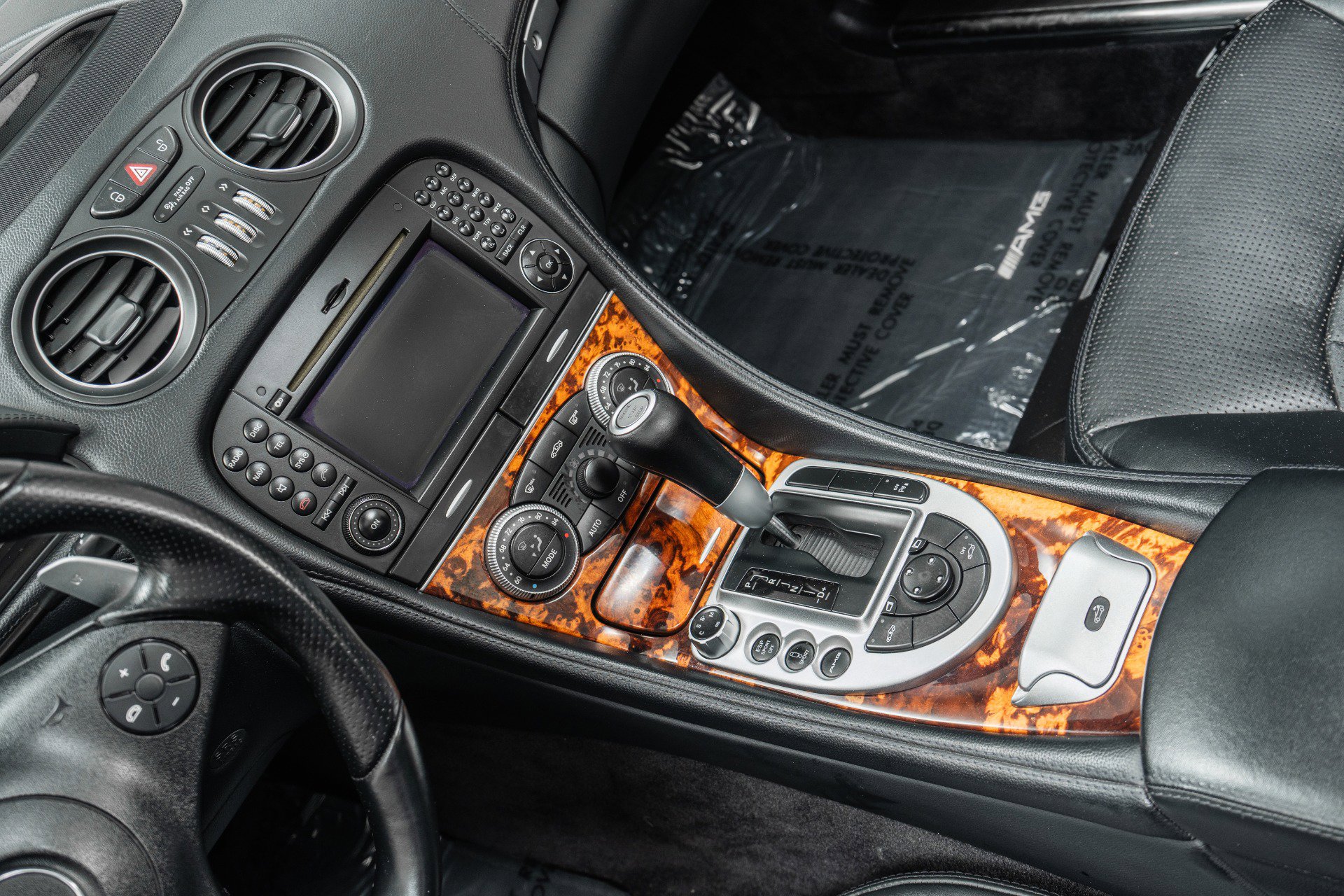 Used 2011 Mercedes-Benz SL 63 AMG image 28