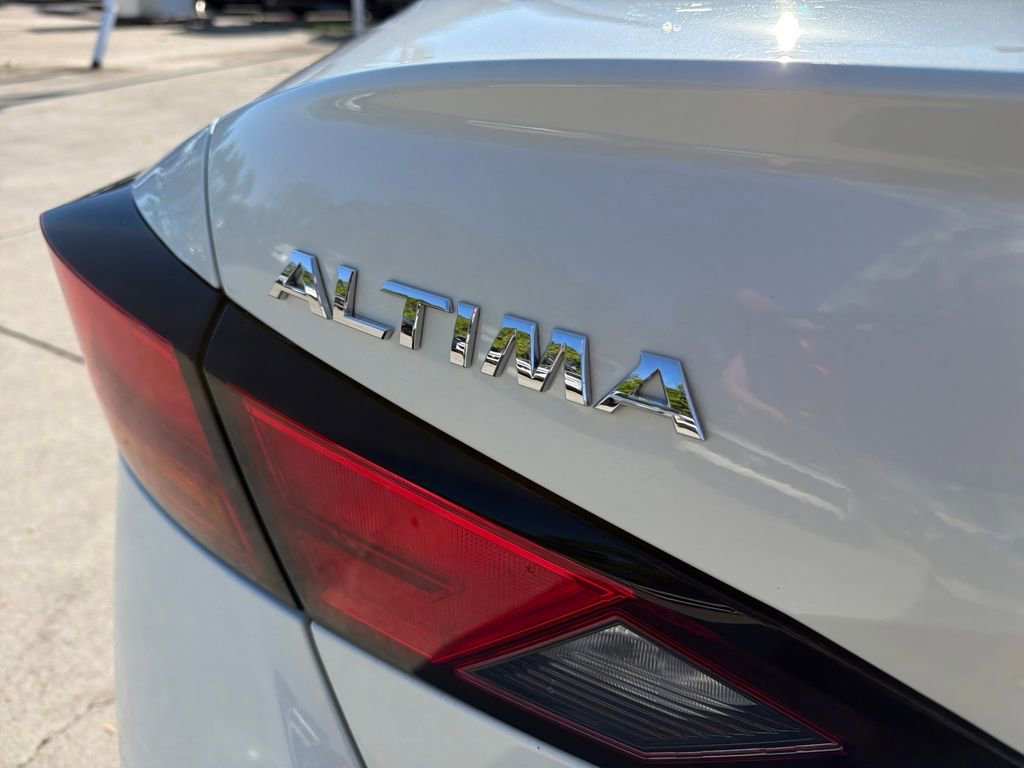 Used 2021 Nissan Altima 2.5 SV w/ SV Premium Package image 10
