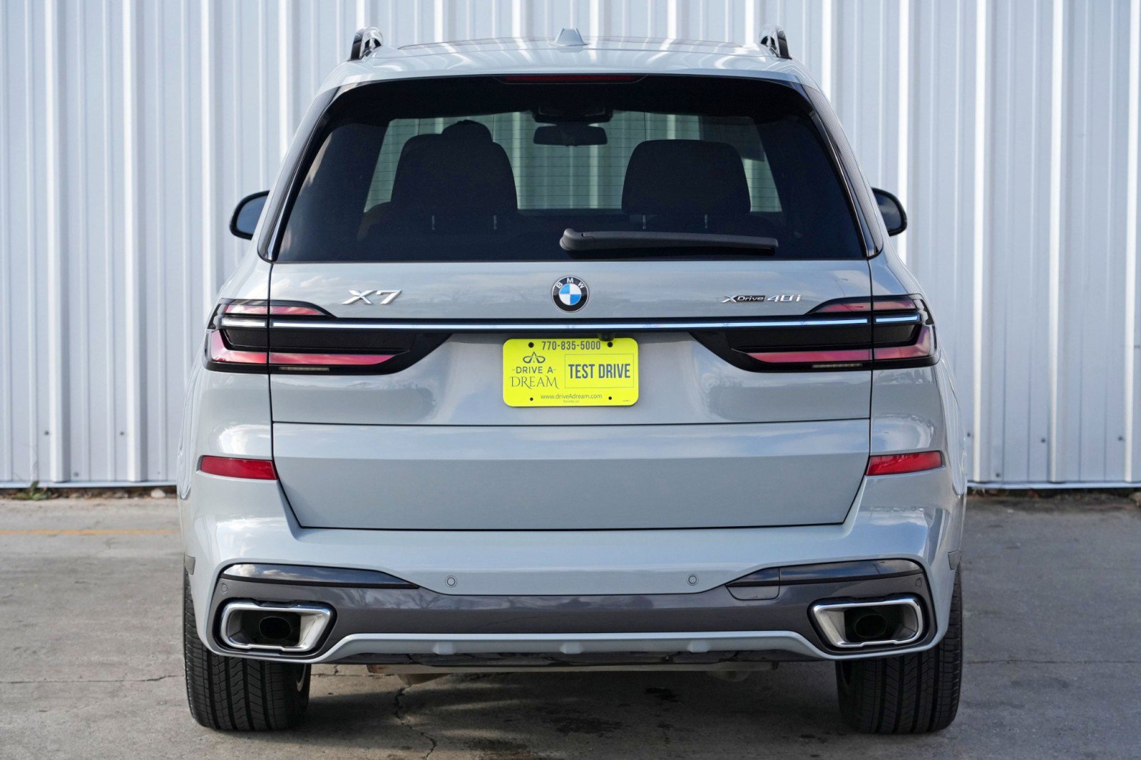 Used 2023 BMW X7 xDrive40i w/ M Sport Package image 59