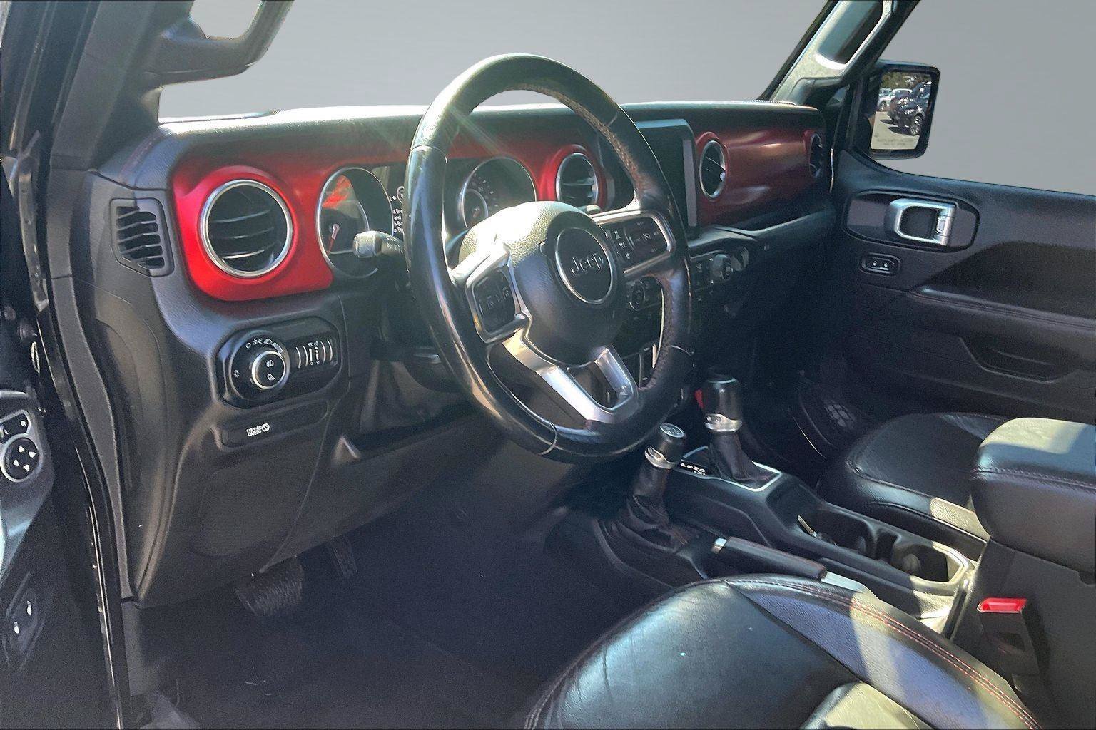 Used 2020 Jeep Gladiator Rubicon AWD/4WD image 13