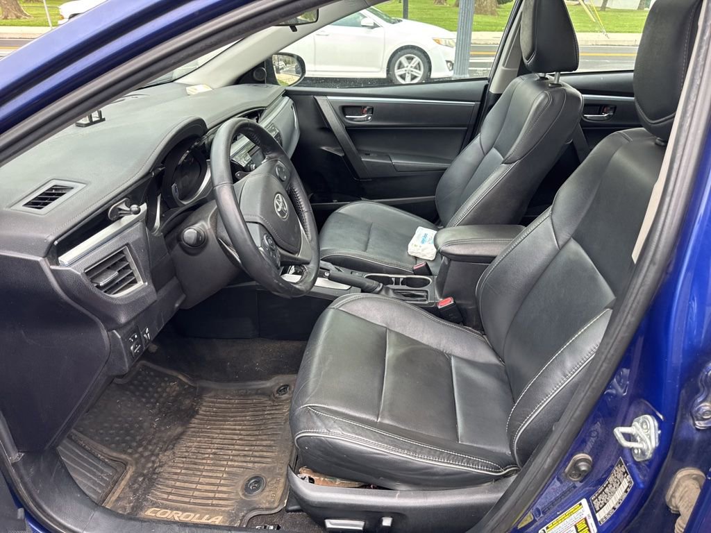 Used 2015 Toyota Corolla S Premium FWD image 6
