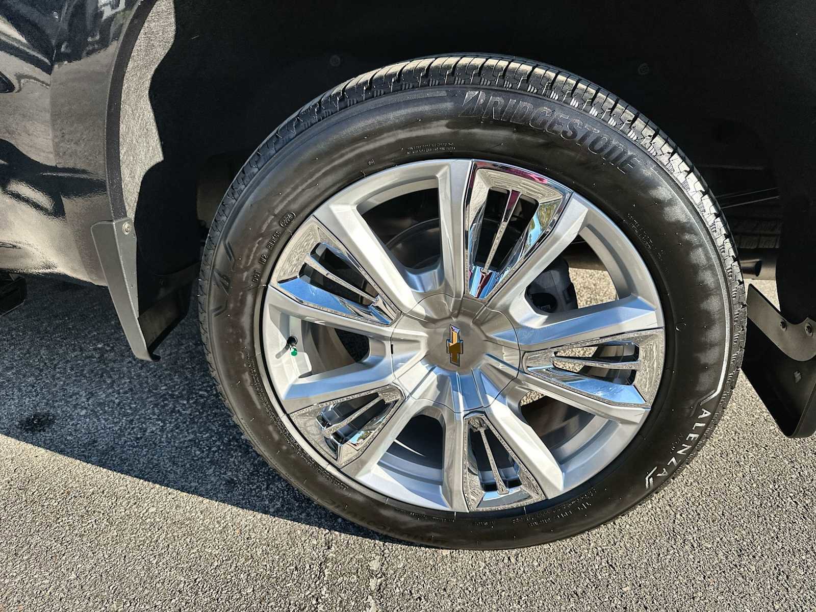 Certified 2024 Chevrolet Silverado 1500 High Country image 12