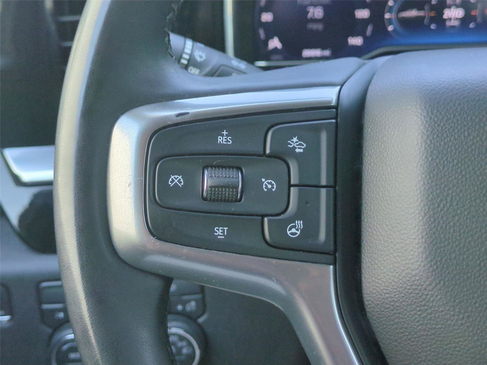 Used 2025 Chevrolet Silverado 2500 LT w/ Convenience Package AWD/4WD image 17